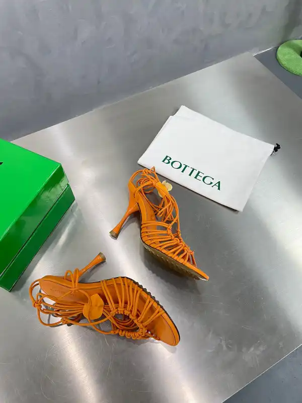 BOTTEGA VENETA Dot