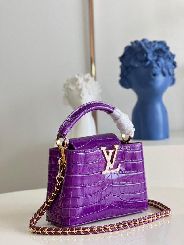 HOT SALE LOUIS VUITTON CAPUCINES MINI