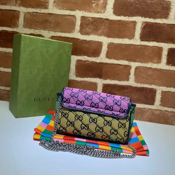 Affordable GUCCI GG Marmont super mini bag