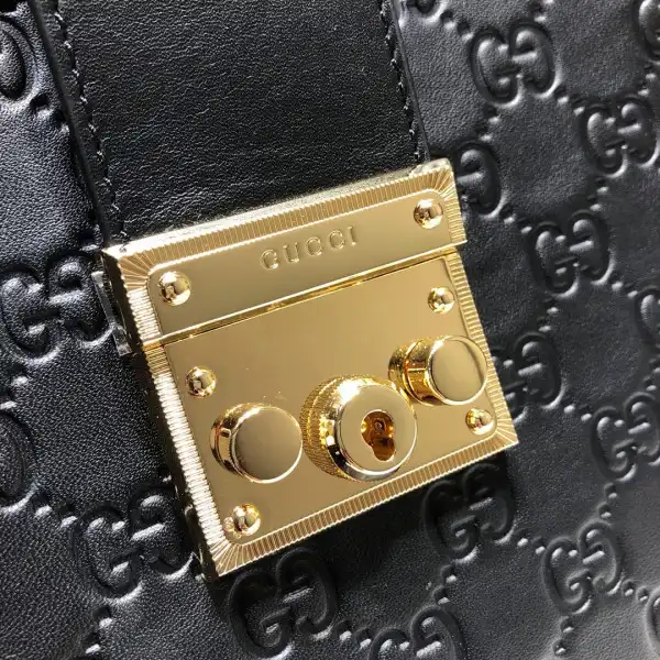 Firstbag Ru Gucci Padlock