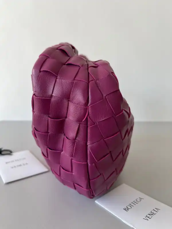 Firstbag Ru BOTTEGA VENETA MINI JODIE