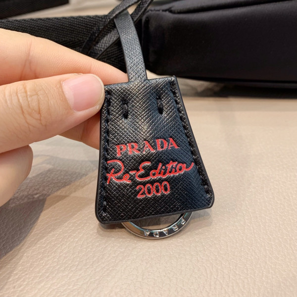 HOT SALE PRADA  Re-Edition 2000 Nylon Mini Bag