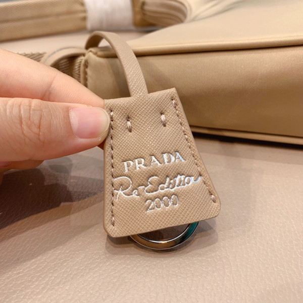 HOT SALE PRADA  Re-Edition 2000 Nylon Mini Bag