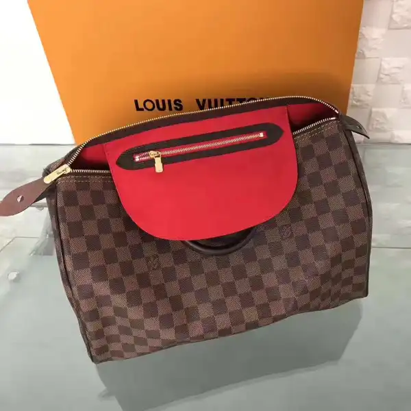 Repladies offers premium fake Louis bags at unbeatable prices. Our products are cheap because we focus on direct sales LOUIS VUITTON SPEEDY 35