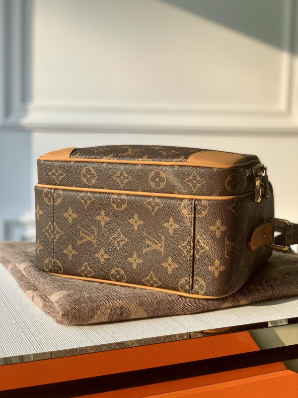 HOT SALE LOUIS VUITTON TOILETRY BAG