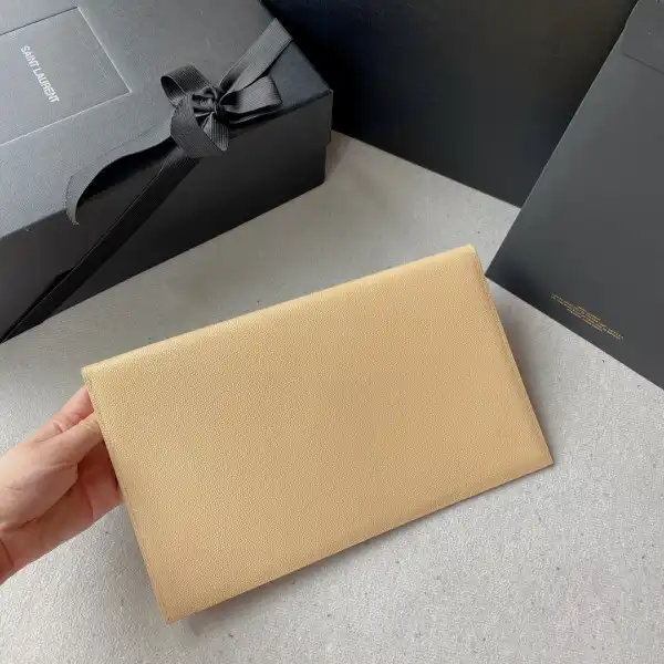 First bag ru YSL UPTOWN POUCH