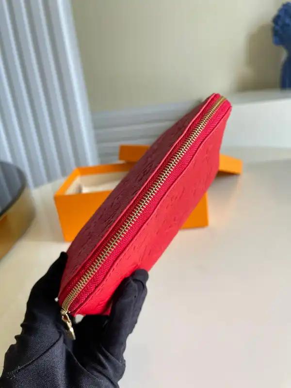 Affordable LOUIS VUITTON COSMETIC POUCH