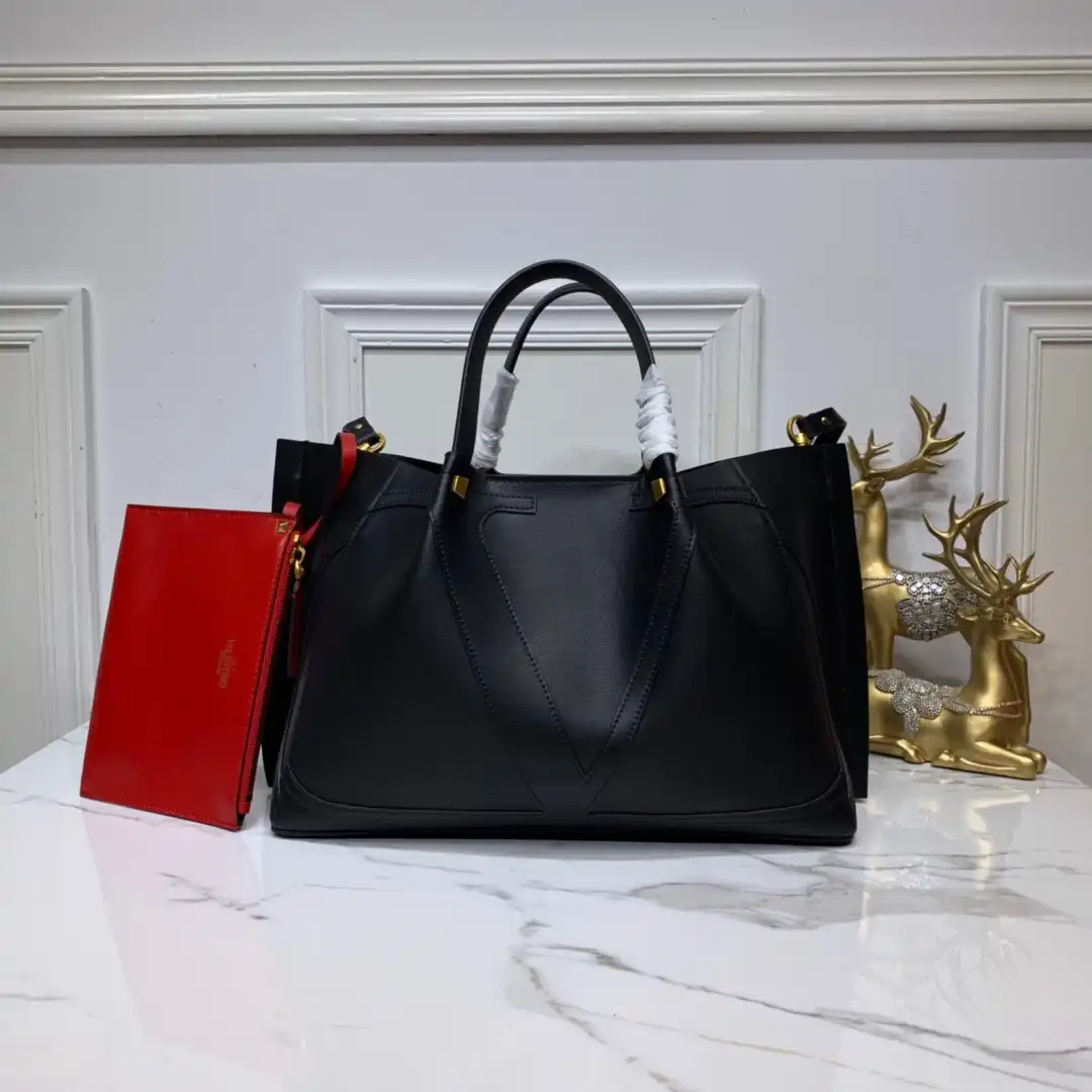 VALENTINO GARAVANI ESCAPE TOTE BAG