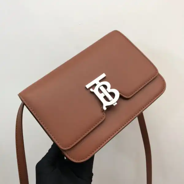 TO BURBERRY SMALL TB Bag