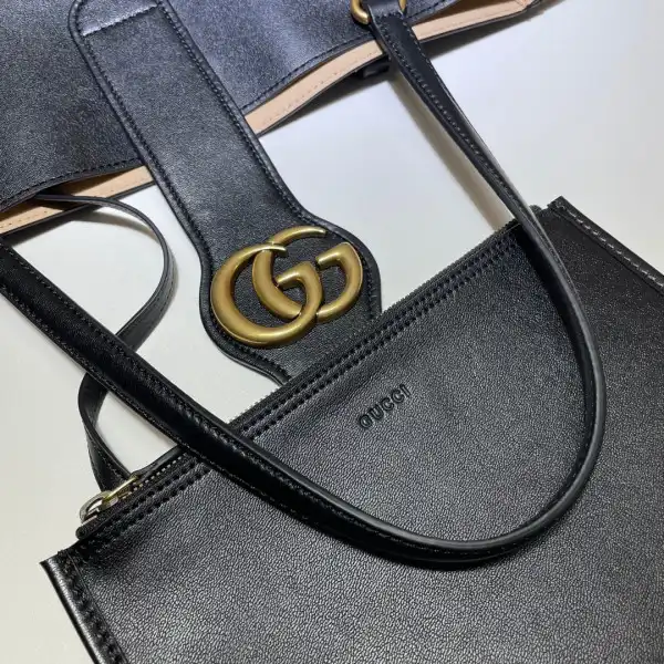 Affordable GUCCI Medium tote with Double G