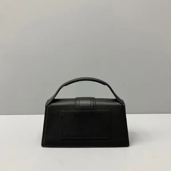 Frstbag ru JACQUEMUS Le Bambino