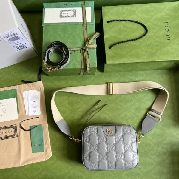 Gucci GG matelassé leather shoulder bag