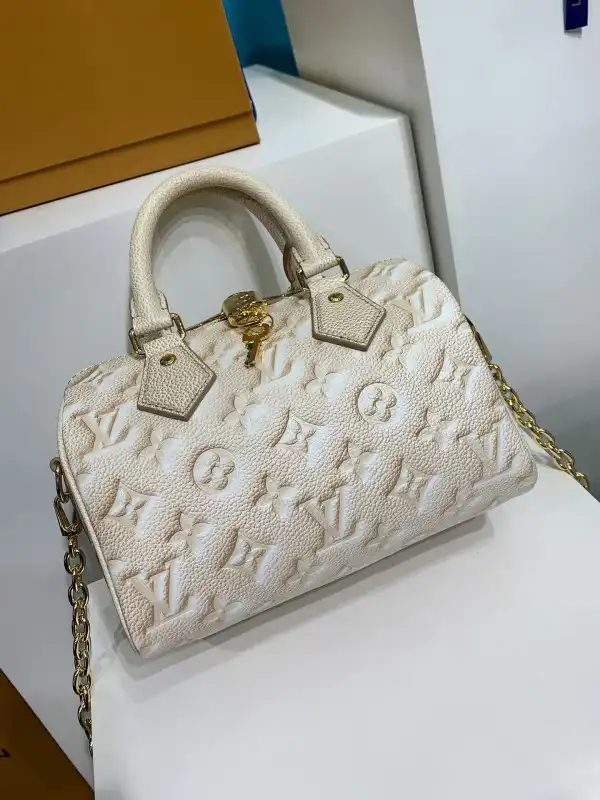 LOUIS VUITTON SPEEDY BANDOULIÈRE 20