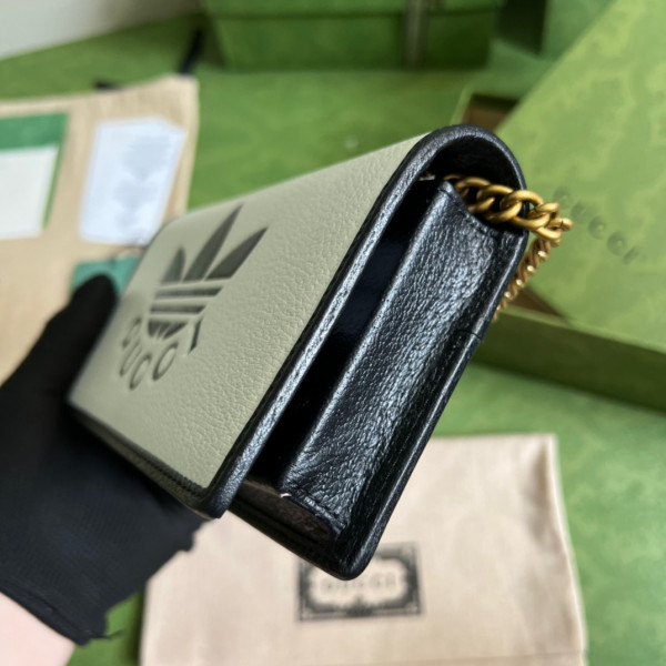 HOT SALE Adidas x Gucci wallet with chain