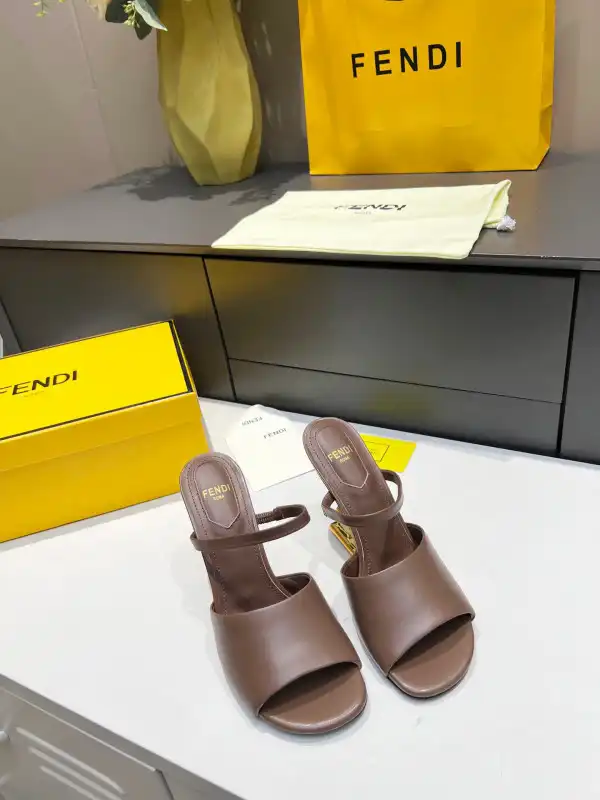 Yupoo bagsoffer Fendi First