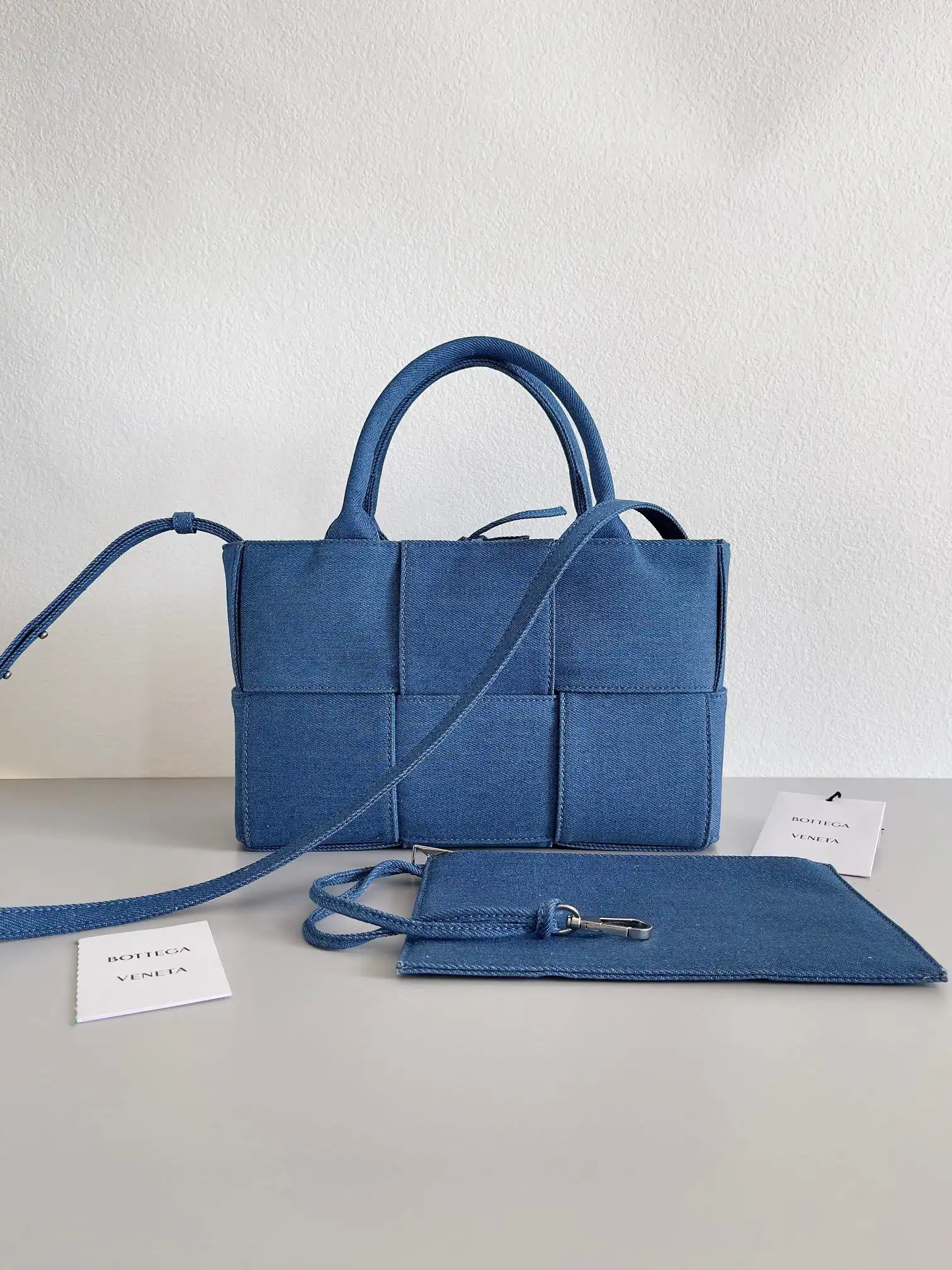 Frstbag ru BOTTEGA VENETA ARCO MINI TOTE