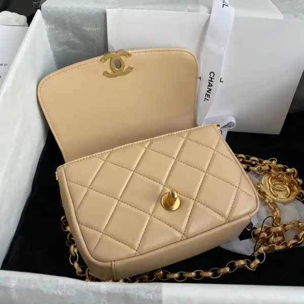 CHANEL SMALL FLAP BAG