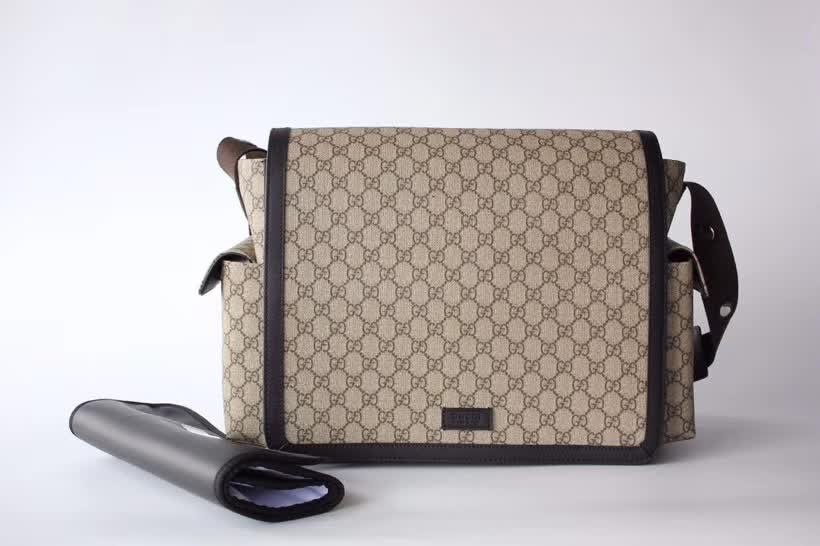 HOT SALE GUCCI GG Supreme diaper bag