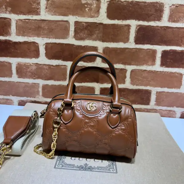 GUCCI GG matelassé leather top handle bag