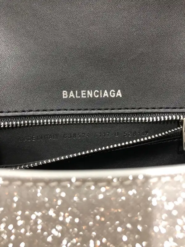 Yupoo bagsoffer BALENCIAGA HOURGLASS