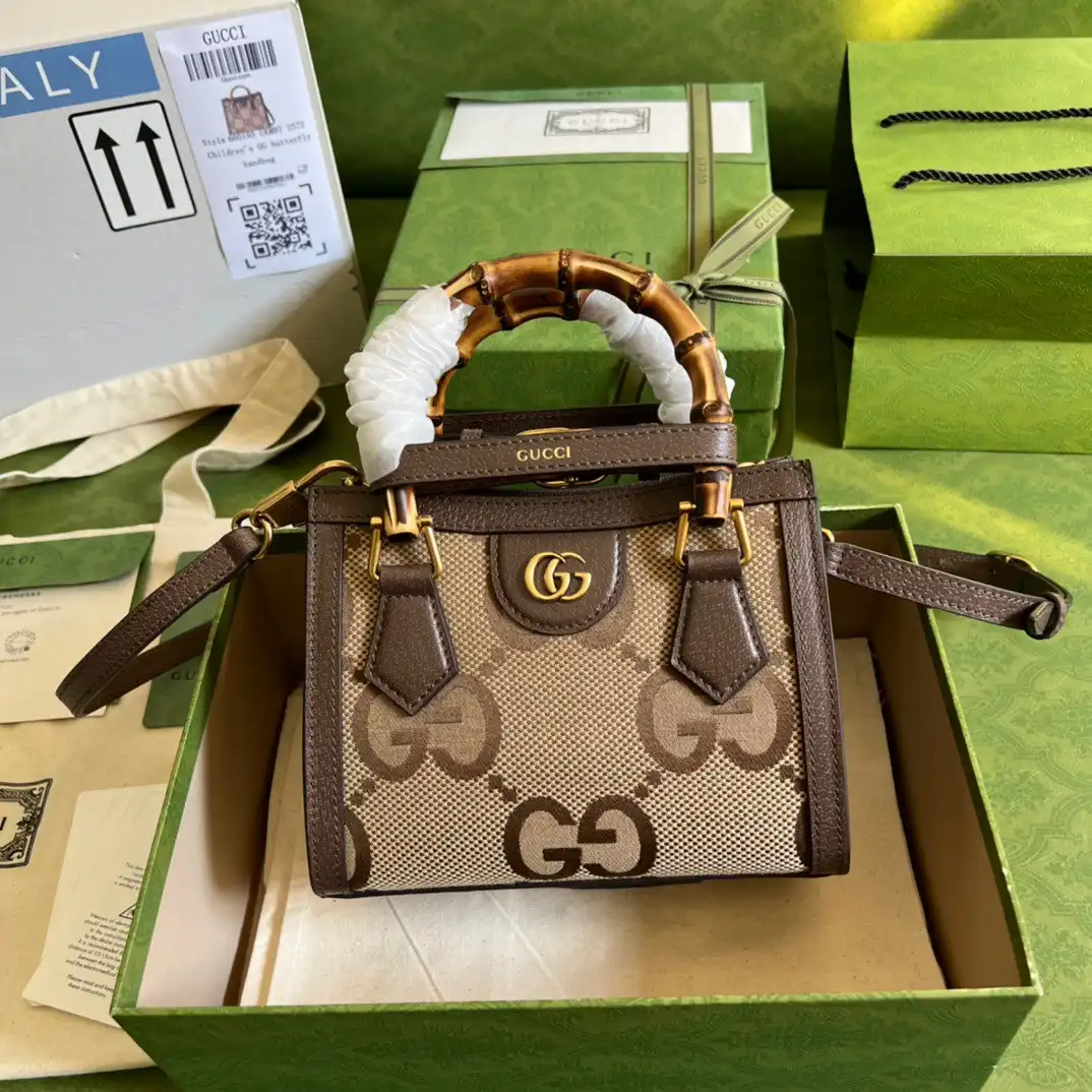 Gucci Diana mini tote bag with jumbo GG