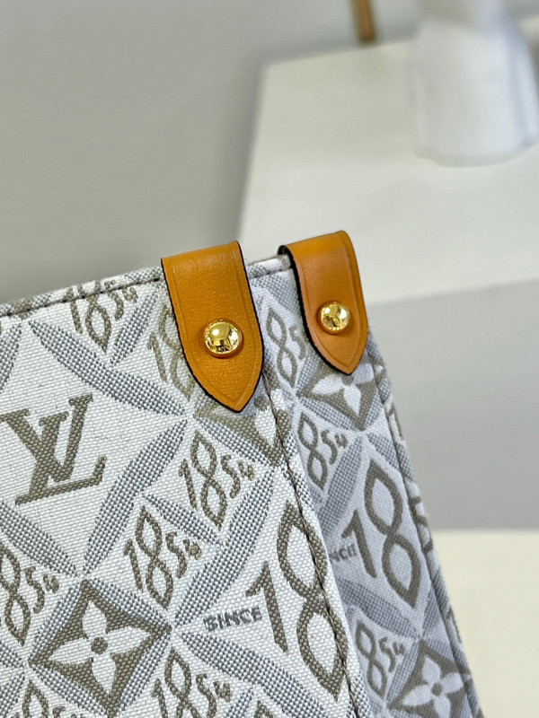 HOT SALE LOUIS VUITTON ONTHEGO GM