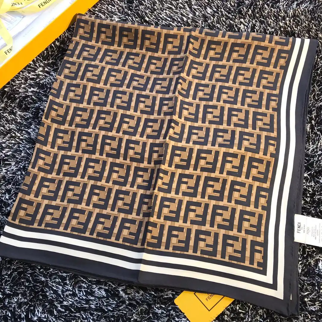 Frstbag ru FENDI SCARF