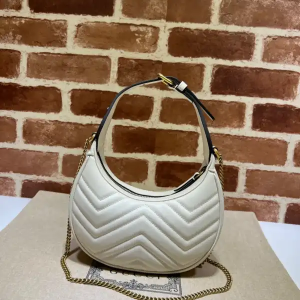 GUCCI GG Marmont half-moon-shaped mini bag