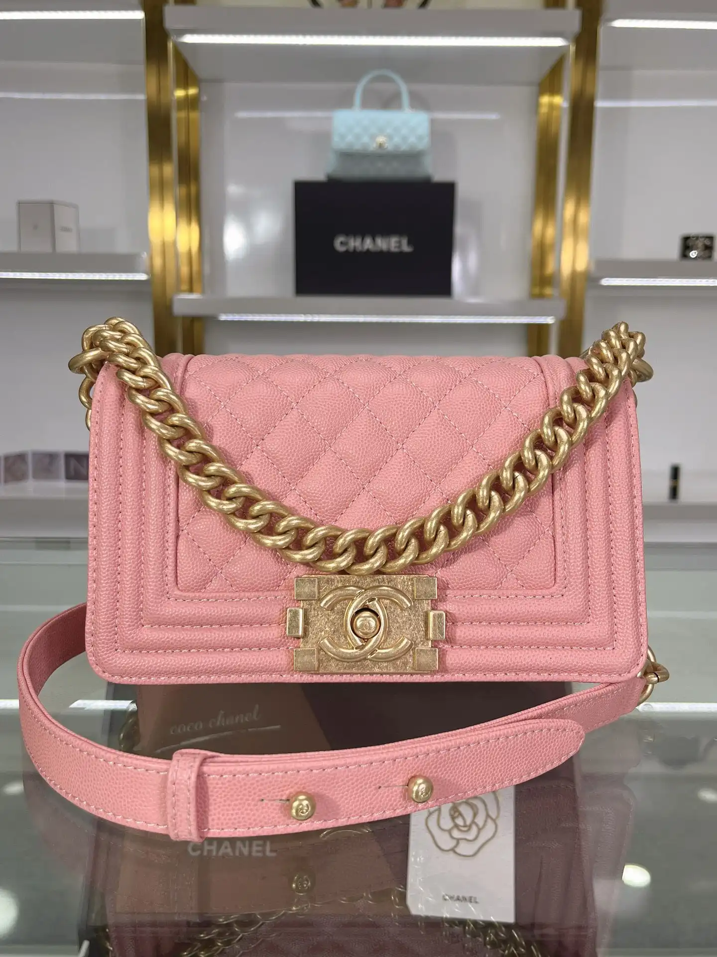 First bag ru CHANEL BOY BAG 20CM