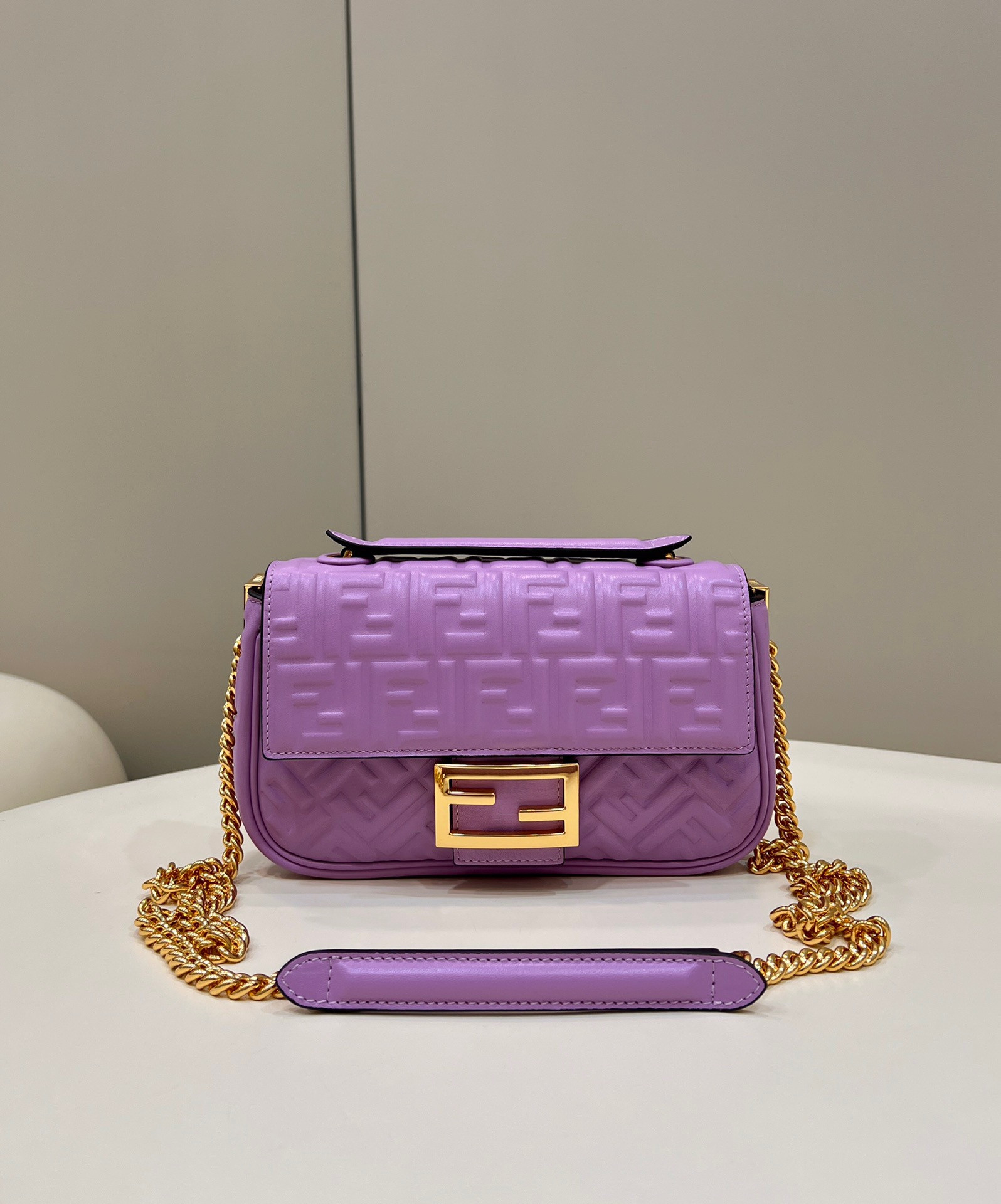 HOT SALE FENDI BAGUETTE CHAIN MIDI 397B98-24*14*7CM