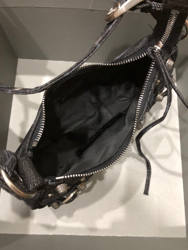 HOT SALE BALENCIAGA WOMEN'S LE CAGOLE XS SHOULDER BAG