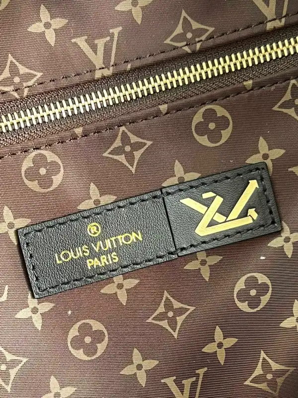 LOUIS VUITTON ONTHEGO GM