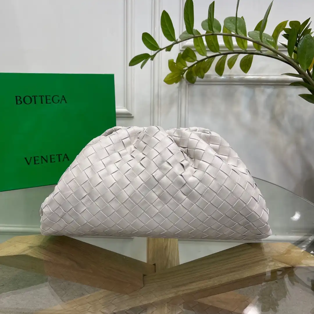 BOTTEGA VENETA Pouch