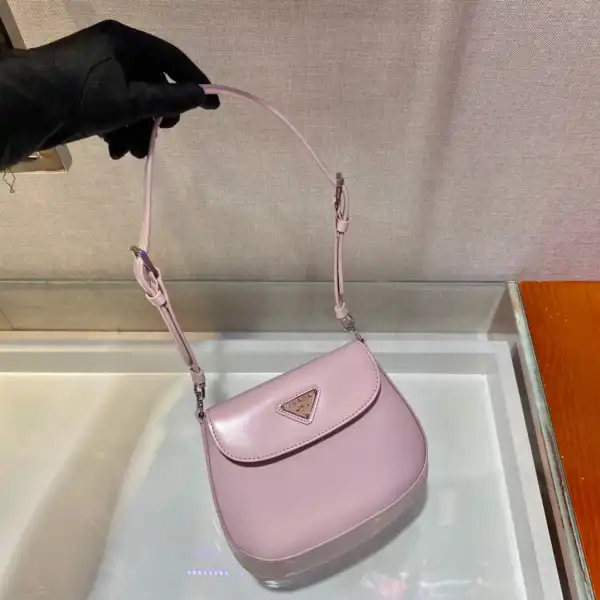 Bagsoffer Prada Cleo mini bag