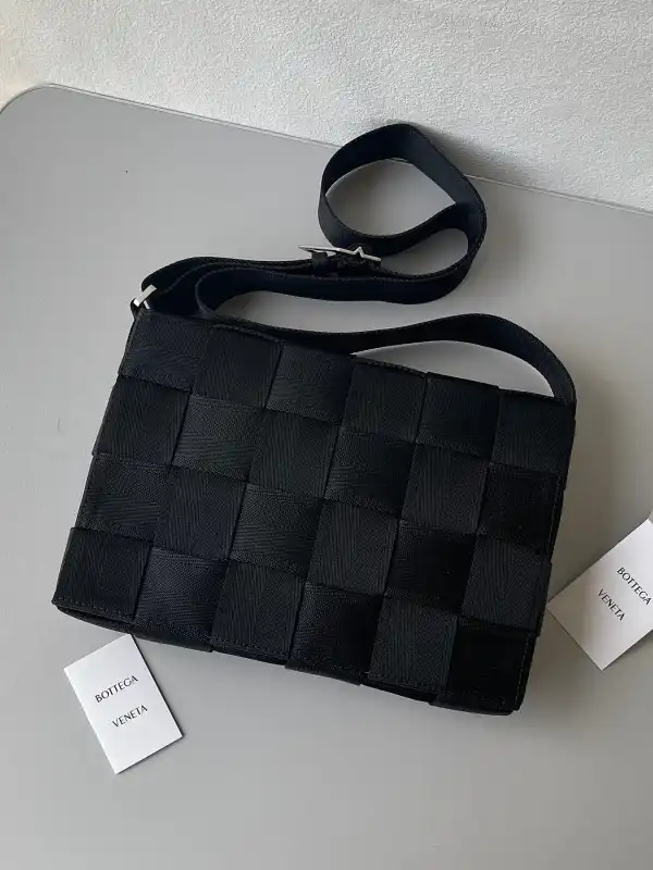 Bagsoffer BOTTEGA VENETA CASSETTE Webbing