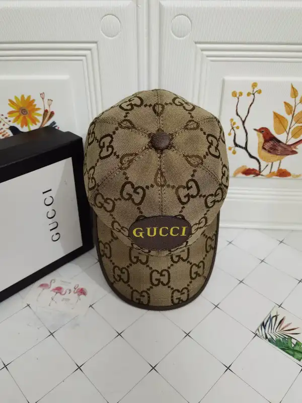 First Bag Ru GUCCI HAT