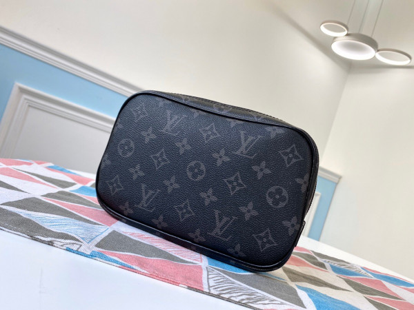 HOT SALE LOUIS VUITTON TOILETRY POUCH PM