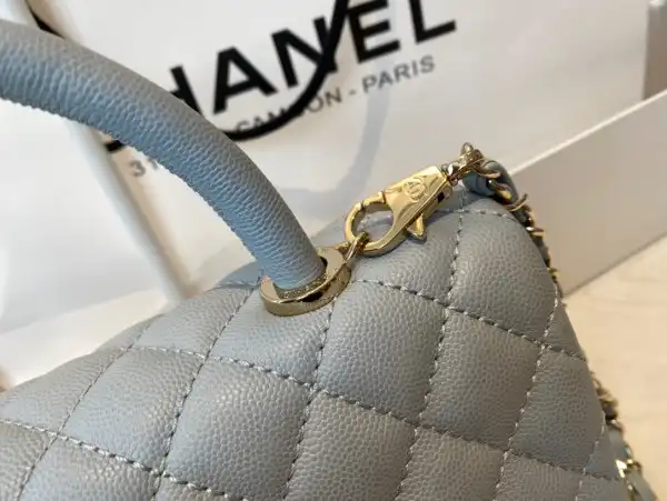 CHANEL HANDLE BAG