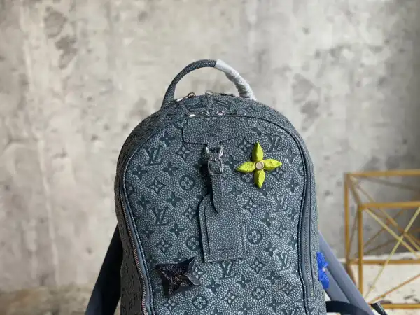 First bag ru LOUIS VUITTON ELLIPSE BACKPACK