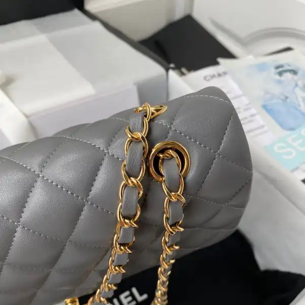 CHANEL FLAP BAG