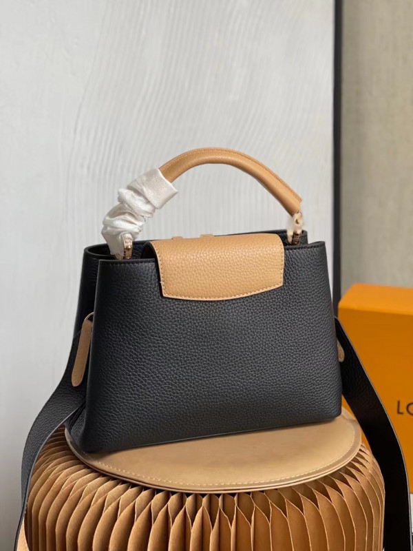 [FREE SHIPPING] Louis Vuitton CAPUCINES BB