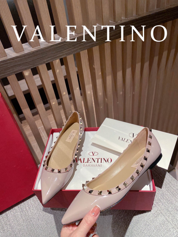 HOT SALE VALENTINO ROCKSTUD FLAT