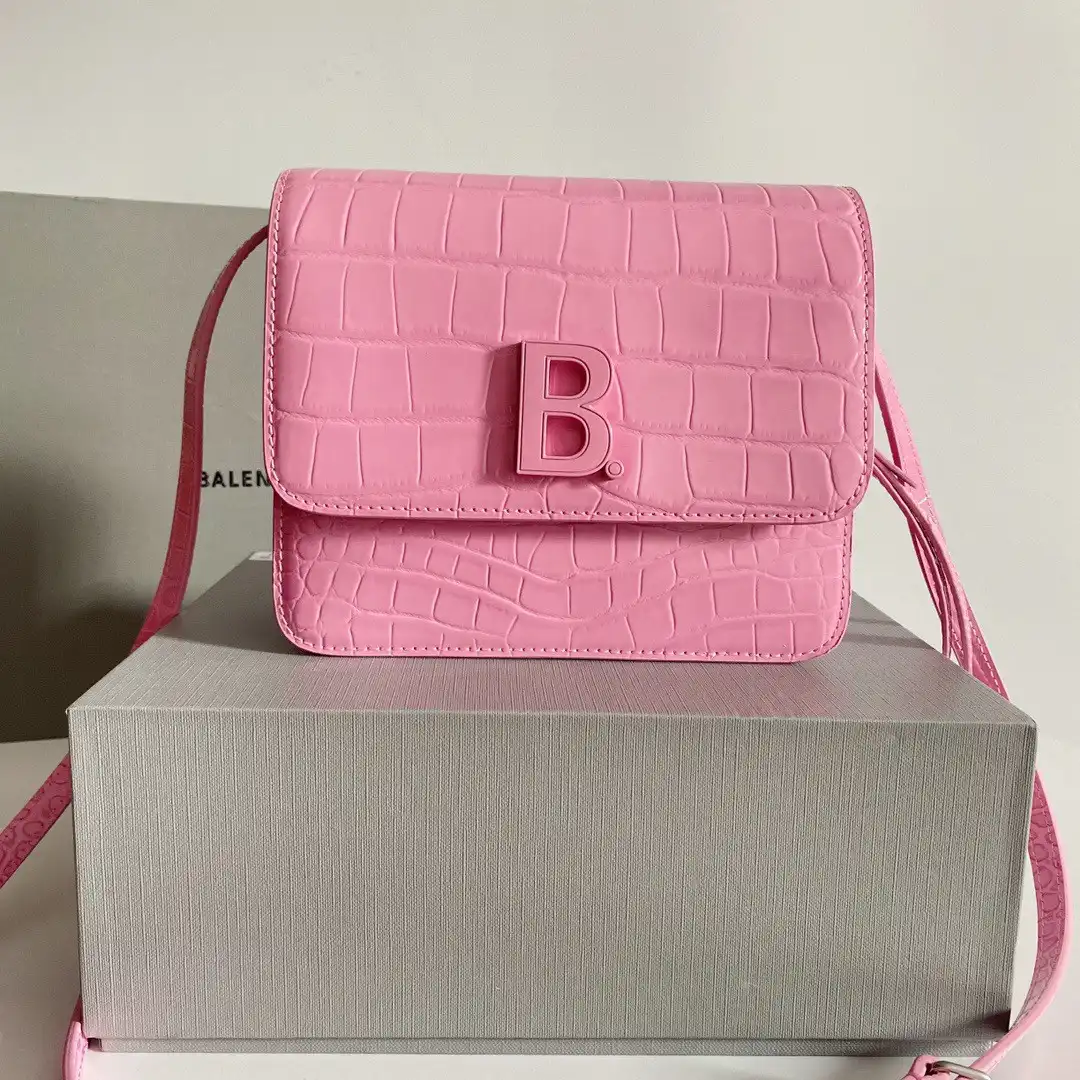 First bag ru BALENCIAGA WOMEN'S B