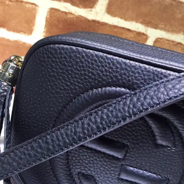 GUCCI Soho small leather disco bag