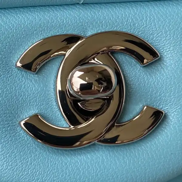 CHANEL FLAP BAG