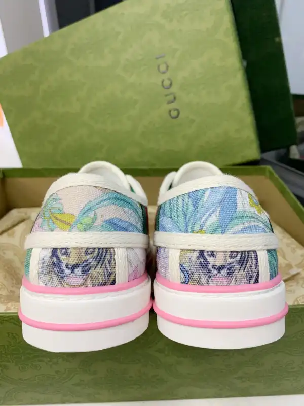 Yupoo bagsoffer GUCCI Tennis 1977 sneaker