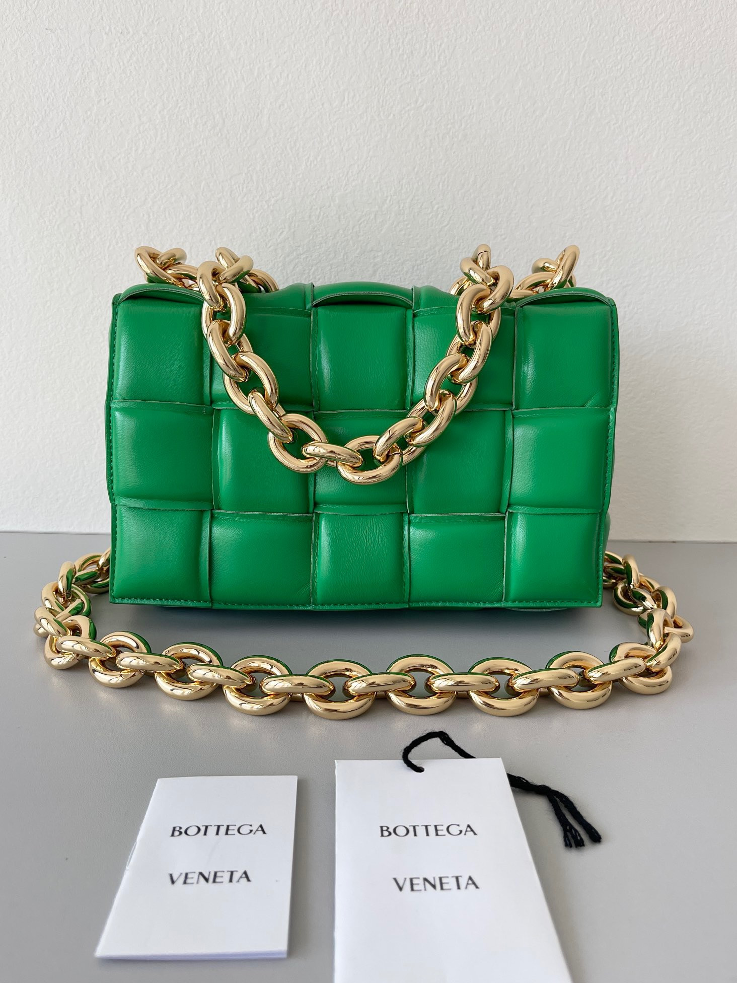 HOT SALE BOTTEGA VENETA THE CHAIN CASSETTE