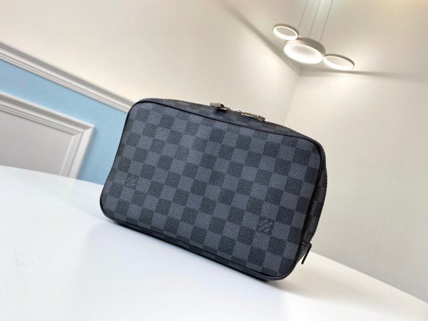 HOT SALE LOUIS VUITTON TOILETRY POUCH GM