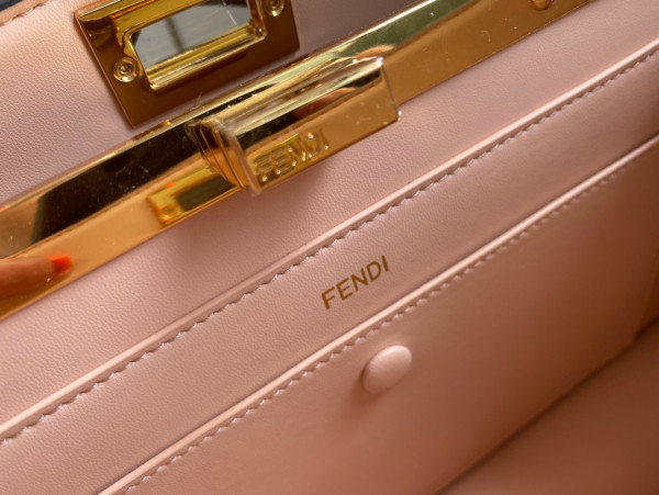 HOT SALE FENDI PEEKABOO ISEEU EAST-WEST