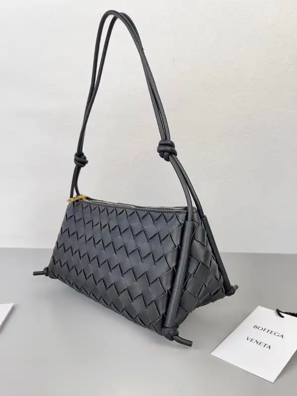 BOTTEGA VENETA Pouch On Strap